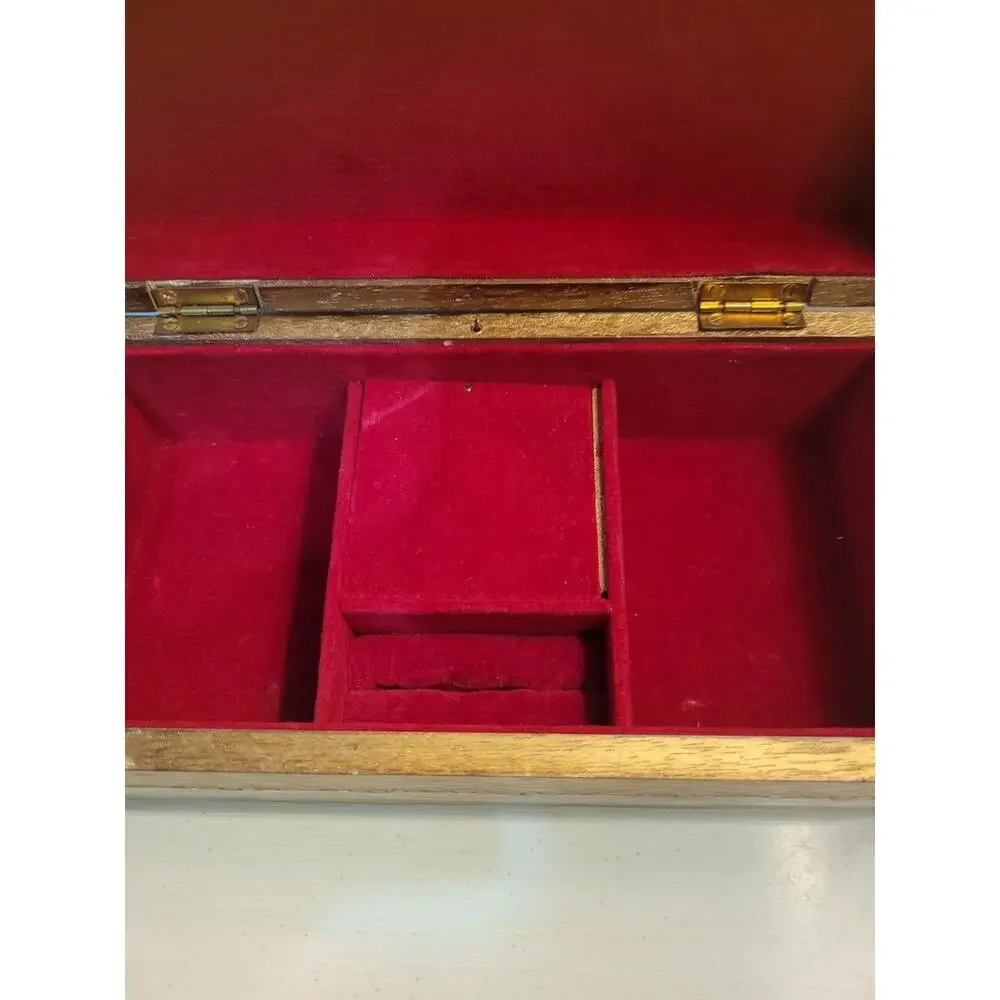 VINTAGE ITALIAN STYLE TOLE FLORENTINE WOOD JEWELRY MUSIC BOX - JAPAN